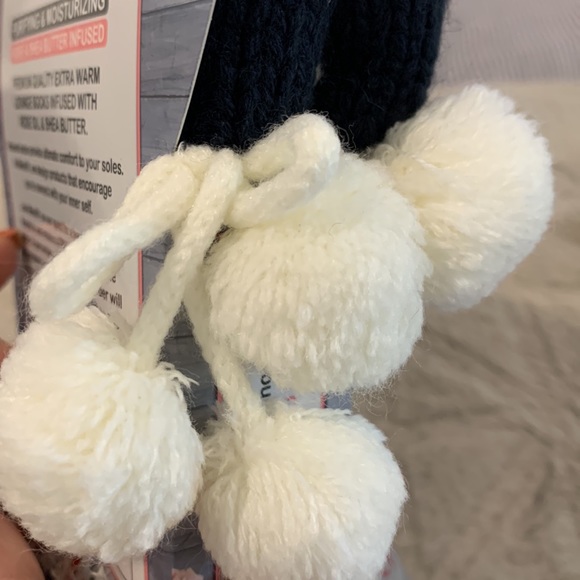 💎 NWT Aromasoles Purifying and Moisturizing Socks - Picture 5 of 6